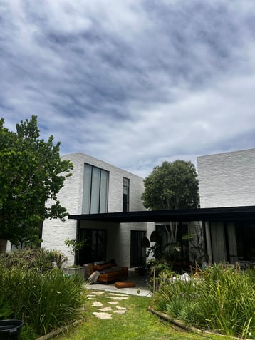 06be808c-692e-493a-8b57-f8f5ae4f235e